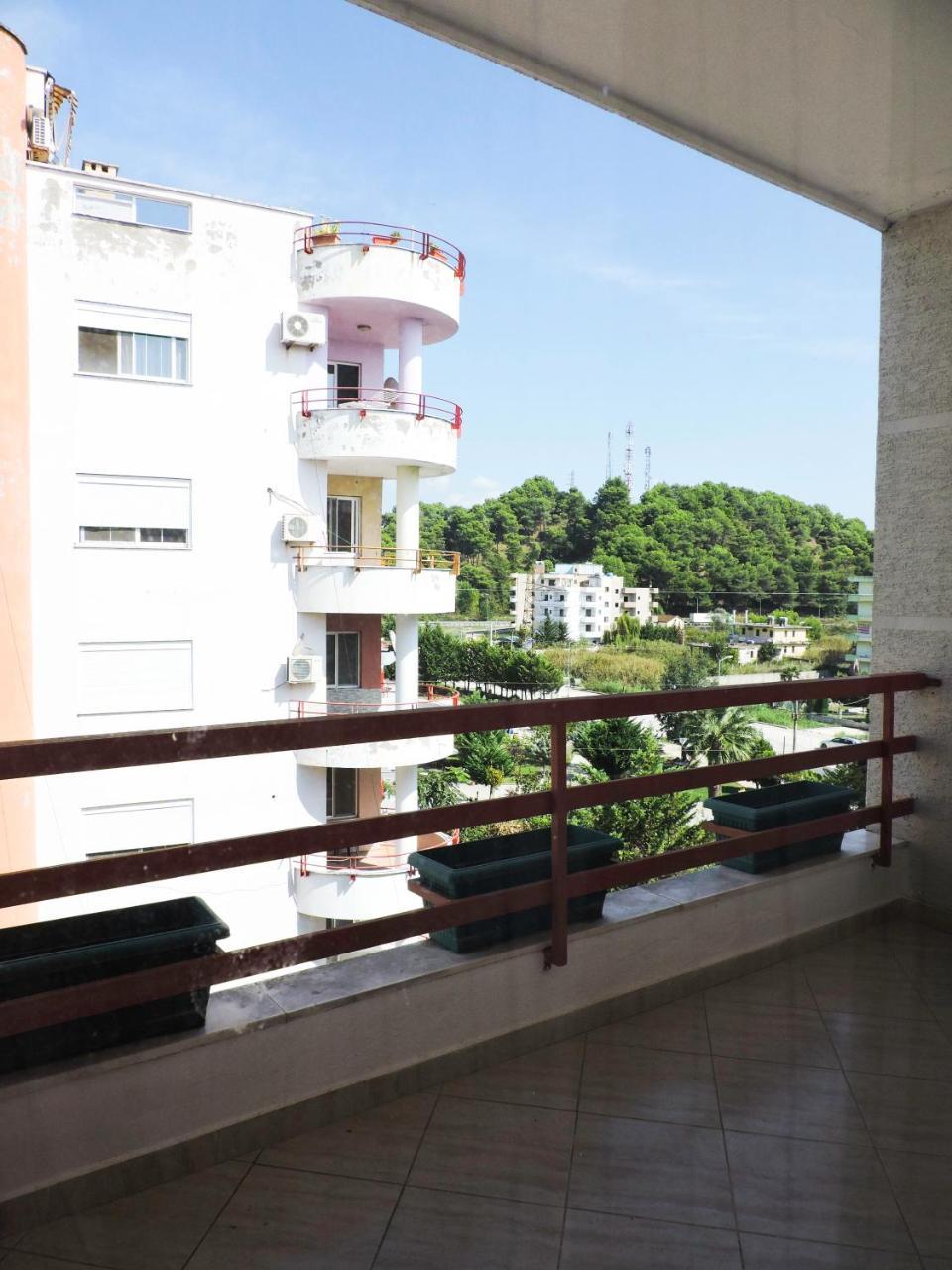 Flowers Apartments Golem  Exterior foto